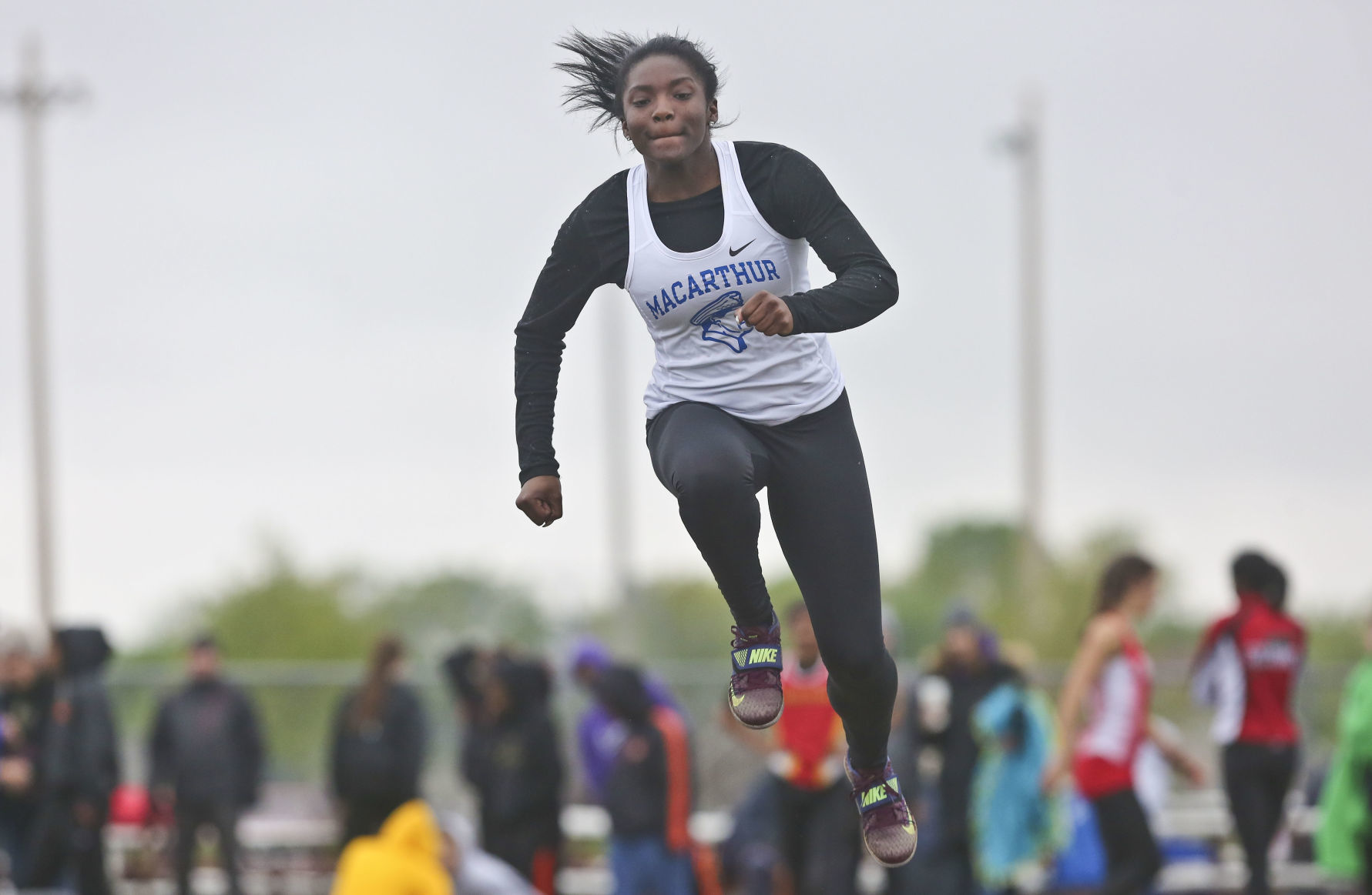 Class 2A Tolono Sectional 6 5.09.19.JPG